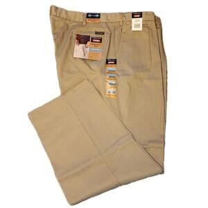 NWT Timber Creek By Wrangler Pleated Front Relaxed Fit Khaki Men's 46×30